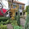 Отель Apple Tree Cottage - discover this charming canal home in our idyllic garden в Гоуде