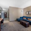 Отель Comfort Suites Denver International Airport, фото 4