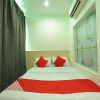 Отель Batu Caves Star Hotel by OYO Rooms, фото 7
