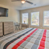 Отель Bright Amarillo Townhome Near Parks & Town!, фото 13