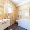 Отель Five-Bedroom Holiday Home in Okrug Donji, фото 9