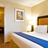 Отель Holiday Inn Express Hotel & Suites Riverport Richmond, an IHG Hotel, фото 5