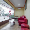 Отель RedDoorz @ Batu Aji Batam 2, фото 16