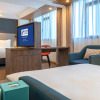 Отель Holiday Inn Express Qingdao City Center, an IHG Hotel, фото 5