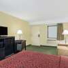 Отель Days Inn & Suites by Wyndham Columbia Airport, фото 3