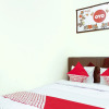 Отель OYO 314 Emas 23 Guest House Syariah, фото 2