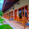 Отель Surfers Inn Lombok by OYO Rooms, фото 4
