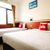 Отель ZEN Rooms Near Airport Wastukencana, фото 4