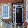 Отель Sleeps14 Seaside Luxury House on the Suffolk Coast в Саксмандеме