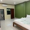 Отель OYO 625 Airport Smile Place, фото 2
