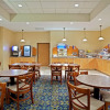 Отель Fairfield Inn & Suites by Marriott Seattle Downtown/Seattle Center, фото 28