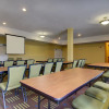 Отель Holiday Inn Express & Suites Kansas City Sport Complex Area, фото 15