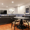 Отель Domio I Rittenhouse Square I Historic 2br/2ba Apt, фото 3
