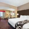 Отель La Quinta Inn & Suites by Wyndham Conway, фото 16