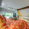 Отель 'smallwood' Cute Highlands Home w/ Screened Porch!, фото 13