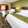 Отель Quality Inn & Suites, фото 31