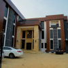 Отель Entrust Hotel and Suites, фото 1