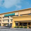 Отель La Quinta Inn & Suites by Wyndham Savannah Southside, фото 1