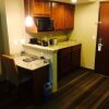 Отель East Avenue Inn & Suites, фото 24