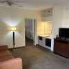 Отель La Quinta Inn & Suites by Wyndham Orlando South, фото 4