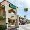 Отель Quality Inn Lake Elsinore I-15, фото 1