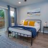 Отель Escape to 4br/3ba Brand New Downtown Home, фото 8