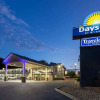 Отель Days Inn by Wyndham Charles Town/Harpers Ferry, фото 1