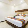 Отель Fabhotel Crown Suites, фото 18