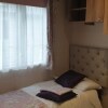 Отель 2-bed Caravan - Oakdene Forest Park, фото 20