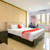 Отель Oyo 461 Hotel Ngan Ha, фото 10