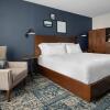 Отель Four Points by Sheraton Fort Worth North, фото 3