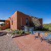 Отель Arroyo's Edge, 3 Bedrooms, Private, Patios, Sleeps 6, фото 15