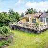 Отель Lively Holiday Home in Hovedstaden With Terrace, фото 13