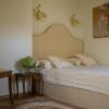 Отель Writers Apartment в Вильнюсе