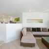 Отель Seascape Holidays – Beachfront Terraces, фото 14