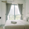 Отель Comfortable Studio With Pool View At Sky House Bsd Apartment, фото 2