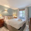 Отель Spacious 2 Bedroom Flat in Wandsworth, фото 3