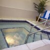 Отель Holiday Inn Express & Suites Chicago West - O'Hare Arpt Area, фото 1