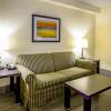 Отель Atwell Suites Austin Airport, an IHG Hotel, фото 4