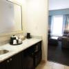 Отель Hampton Inn & Suites Middlebury, фото 7