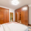 Отель Marco Polo - Stunning Getaway in Condo with Lake and City Views, фото 21