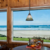 Отель Beach Bungalow - Roads End, фото 11