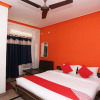 Отель OYO 12363 Hotel Ratan international, фото 13