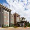 Отель La Quinta Inn & Suites by Wyndham McAlester, фото 2