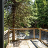 Отель Cozy Creekside Two-Storey Condo, фото 14