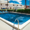 Отель Neptune Oceanfront Rentals, фото 12