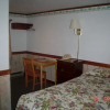 Отель Maple Leaf Motel, фото 1