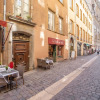 Отель Sublime 2BR Flat in the Heart of Old Lyon, фото 1