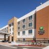 Отель Holiday Inn Express & Suites San José - Silicon Valley в Сан-Хосе