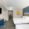 Отель Comfort Inn & Suites Hampton near Coliseum, фото 4